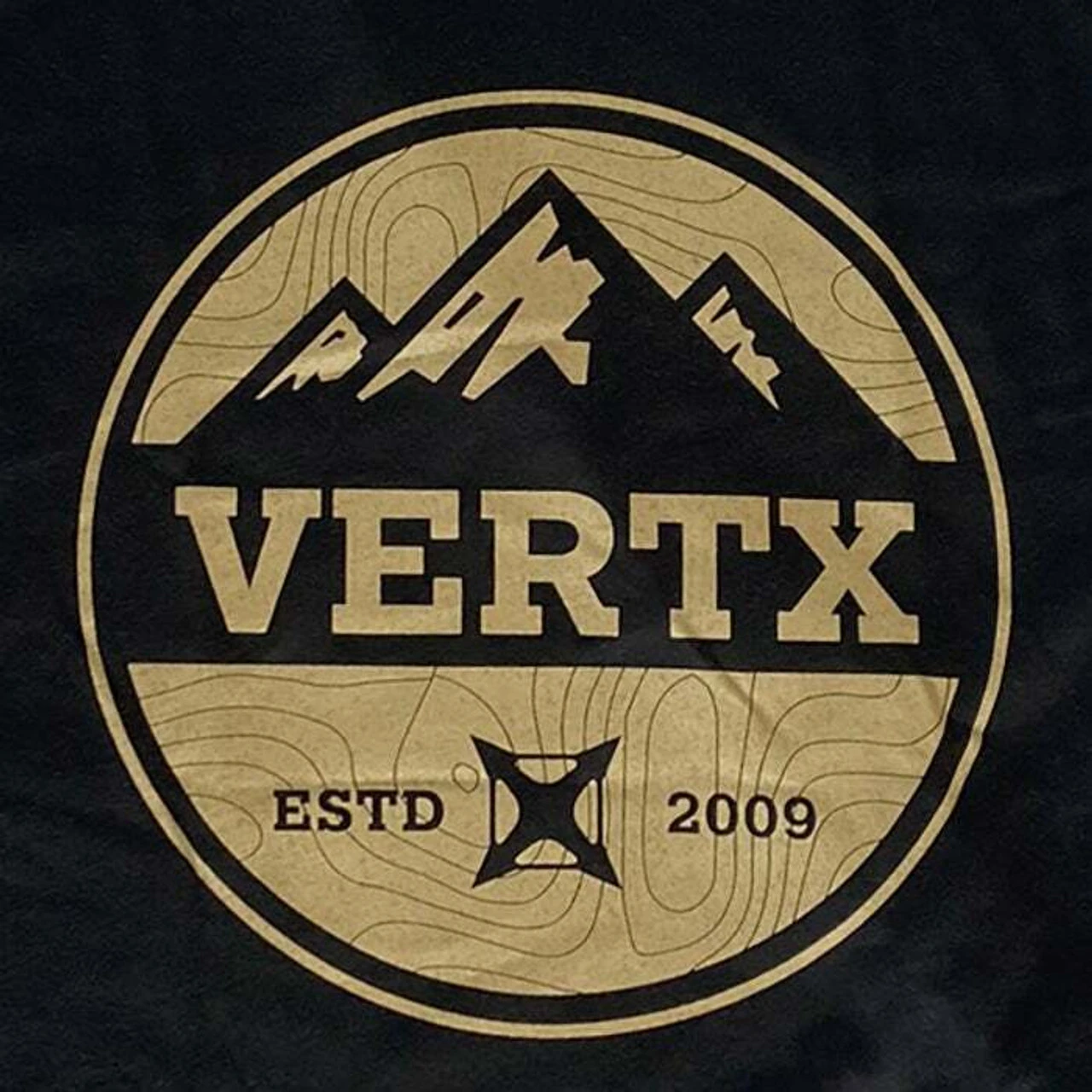 Vertx Men's Tri-Peak Graphic T-Shirt - Image 3
